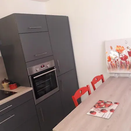 Cosy Avec Piscine Privee A 38 M² Metabief